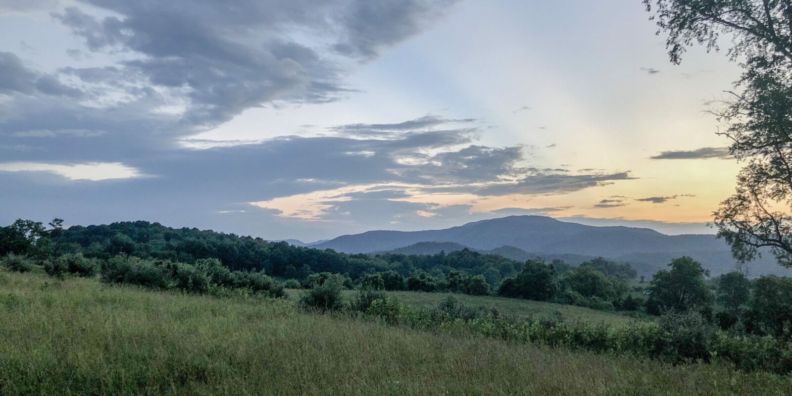 Glamping Panoramic View Hot Tub