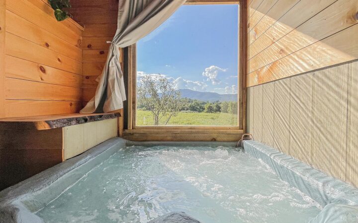 Hot Tub Glamping